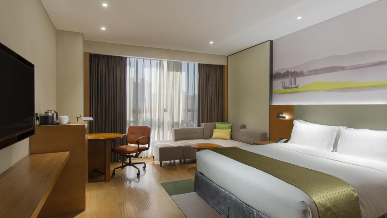 Holiday Inn & Suites Tianjin Downtown By Ihg,Tianjin Drum Tower,Joycity Shopping Mall,Tianjin Ancient Cultural Street,Haihe River,The Porcelain House,Convenient Access To Tianjin Binhai International Airport Kültér fotó
