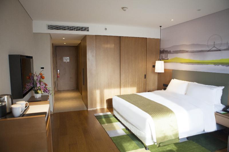 Holiday Inn & Suites Tianjin Downtown By Ihg,Tianjin Drum Tower,Joycity Shopping Mall,Tianjin Ancient Cultural Street,Haihe River,The Porcelain House,Convenient Access To Tianjin Binhai International Airport Kültér fotó